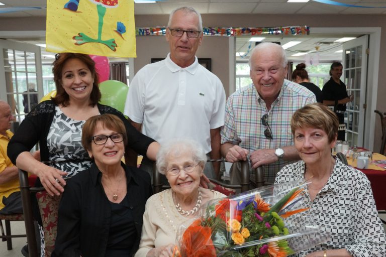 Une autre centenaire à Laval (Photo TC Media - Mario Beauregard)