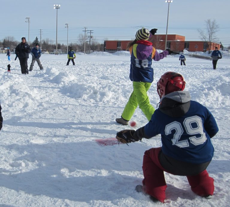 L'action ne manquera pas au parc Chopin avec la présentation de 15 parties de baseball.