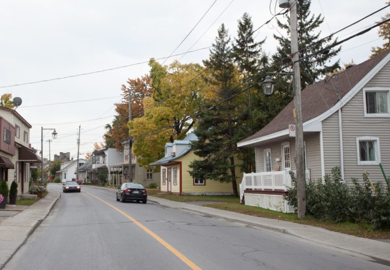 Citoyens et commerçants seront appelés à participer à un sondage sur le Vieux-Sainte-Rose durant les prochaines semaines.