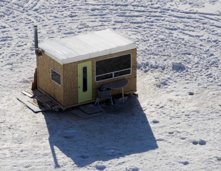 Le règlement sur la pêche blanche en rodage La pêche blanche sera balisée, notamment pour limiter les impacts sur l’environnement. (Photo: Alarie Photos)