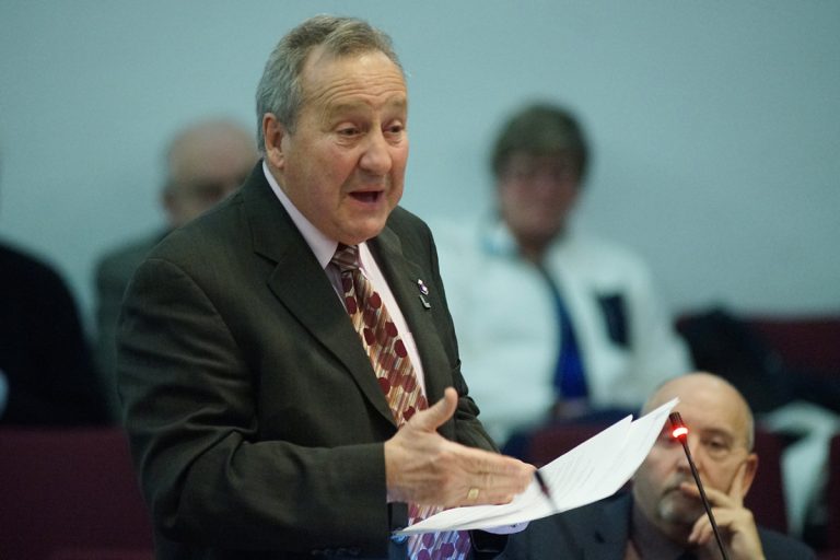 Jacques St-Jean est le seul membre du Pro des Lavallois encore élu au conseil municipal.