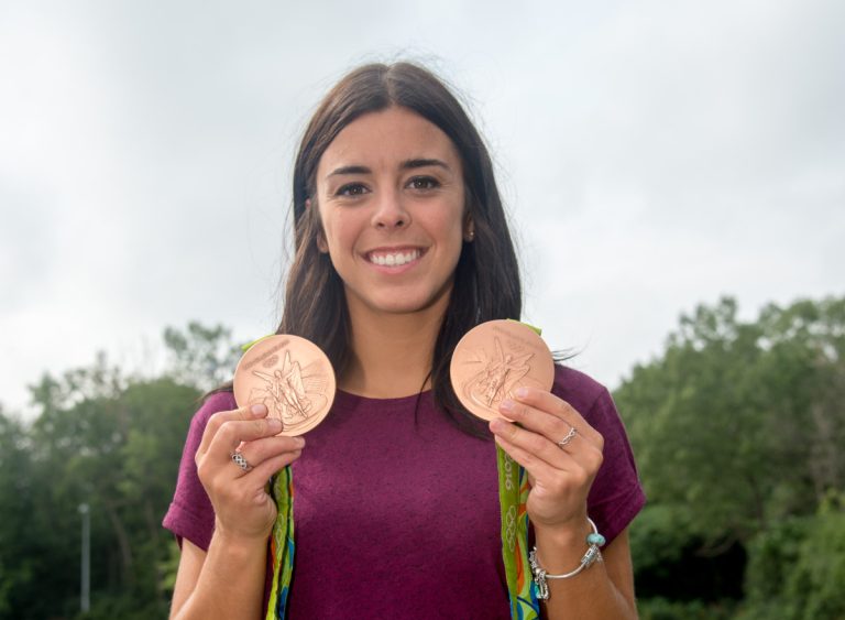 Meaghan Benfeito portera le drapeau de l’équipe canadienne aux Jeux du Commonwealth La médaillée des Jeux olympiques Meaghan Benfeito sera à la tête du Canada aux Jeux du Commonwealth.