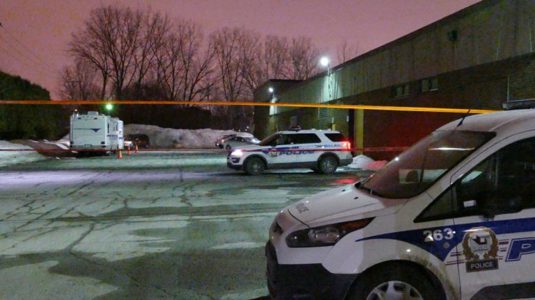 Athena Gervais: une mort accidentelle Un accident pourrait expliquer la mort d'Athena Gervais, 14 ans, selon les premières informations recueillies par les policiers.