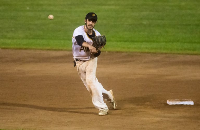 Les Pirates ont été éliminés en six parties.