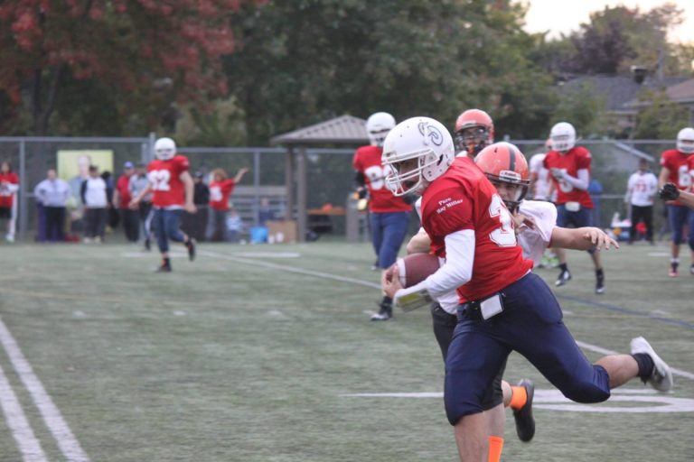 Les Scorpions de Laval, bantam, croiseront le fer avec les Spartiates de Saint-Laurent.