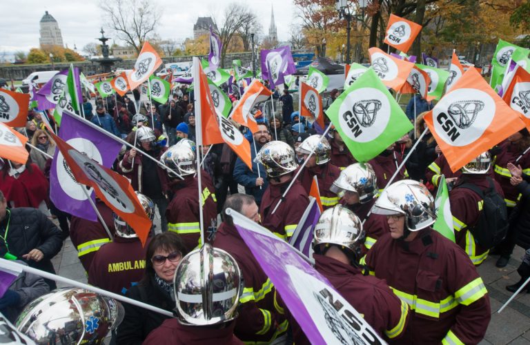Des consultations sur la grève sont actuellement en cours dans tous les syndicats du secteur préhospitalier affiliés à la FSSS–CSN représentant 3600 paramédicaux, répartitrices, répartiteurs et employé-es de soutien.