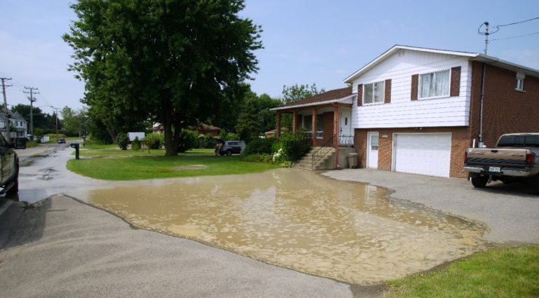 Fuite d’eau montée Champagne La situation devrait être rétablie en cours de week-end.