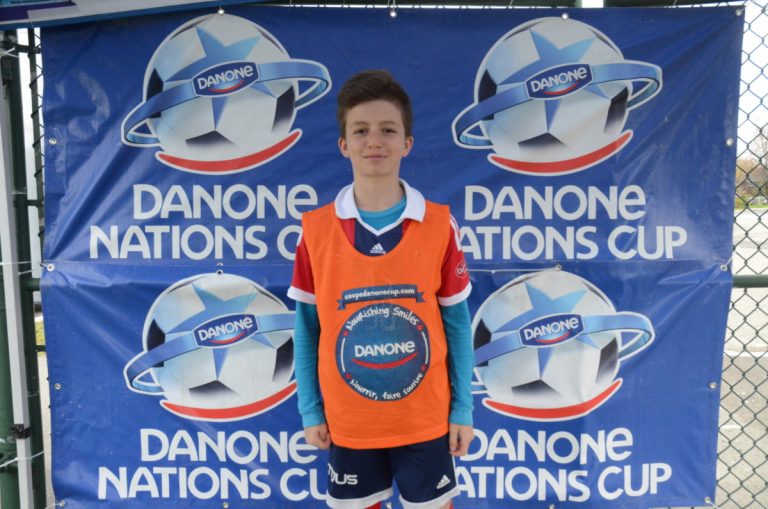 Emilian Blaga, des Étoiles de l'Est, veut prendre la route de New York.