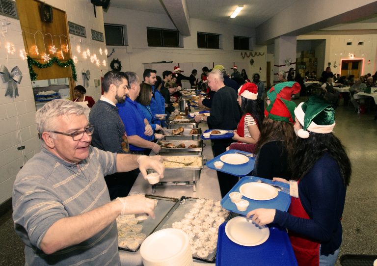 Plus de 360 personnes ont célébré à Pont-Viau.