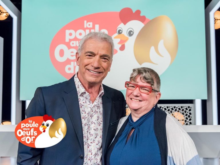 La Poule aux œufs d’or sourit à des Lavallois Grâce à la jolie somme empochée, Pierre Caron compte se procurer une nouvelle voiture. Il était représenté par son épouse qui a ainsi rencontré le populaire animateur Guy Mongrain.