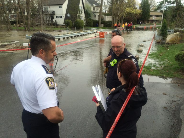 Bien que stable, la situation demeure hautement préoccupante Huit policiers spécialement affectés dans les zones les plus à risque assurent une vigie sur le terrain.