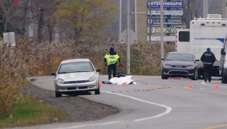 L’accident mortel de novembre 2017 élucidé Un seul véhicule a causé cet accident mortel alors que la victime reposait sur le sol au moment de l'impact en pleine nuit.