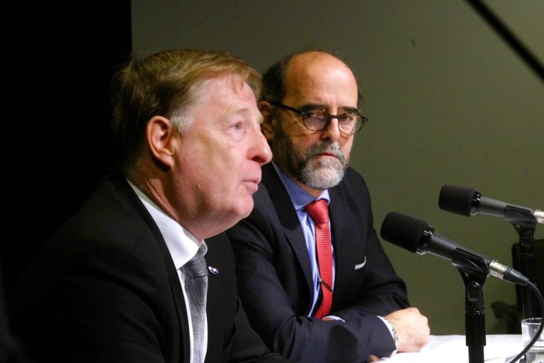 Le maire Marc Demers et le directeur général, Serge Lamontagne, se réjouissent d'une cote de crédit «AA» avec perspective «positive».