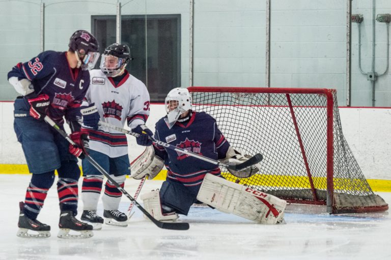 Cinq équipes locales dans le carré d’as aux interrégionaux Les Marquis ont défait les Sénateurs en deux parties en finale régionale du junior AA.