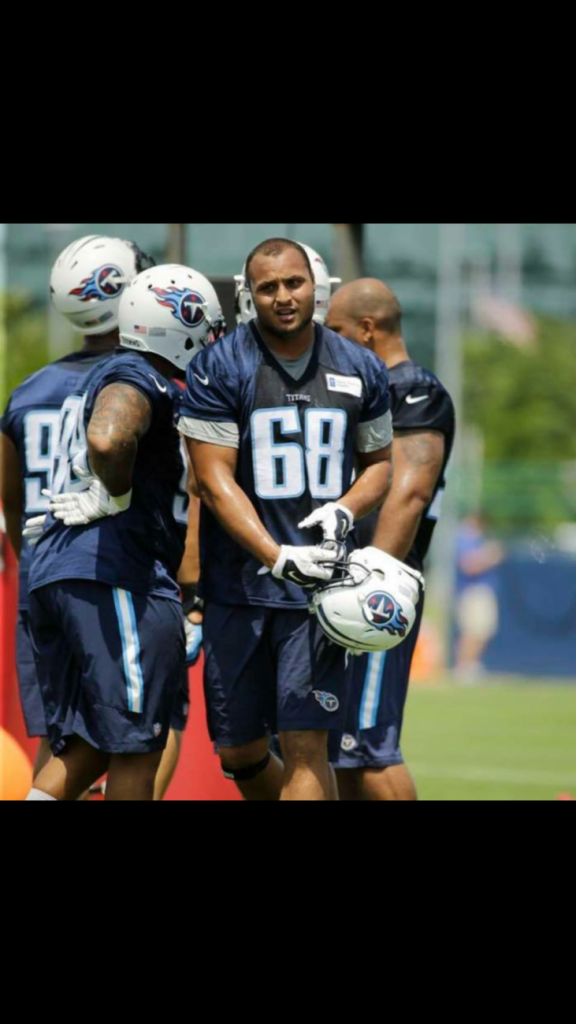 Mehdi Abdesmad ajouté à l’équipe de pratique des Titans Mehdi Abdesmad croit encore à son rêve de jouer dans la NFL.