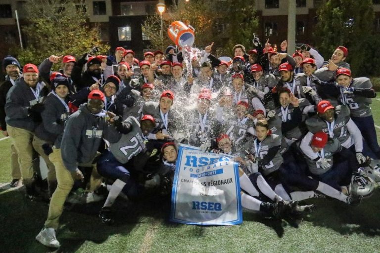 Les Empereurs du Collège Letendre ont célébré leur saison parfaite.