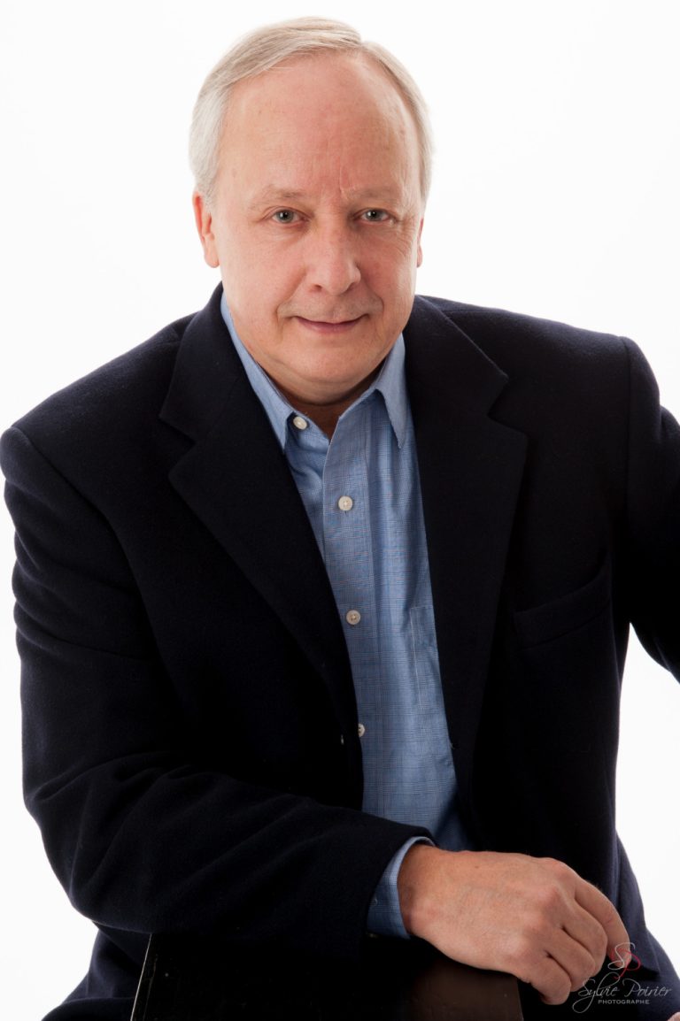 Carl Tessier signe un second roman en trois ans avec toujours l'être humain en premier plan.