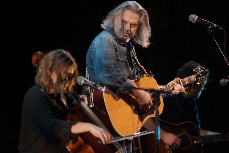 Rendez-vous réussi tout en nuances pour Richard Séguin avec son public lavallois.