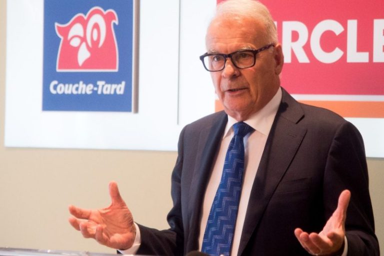 Alain Bouchard, fondateur d'Alimentation Couche-Tard et son conseil d'administration viennent de conclure une entente majeure sur le plan économique lavallois et québécois.