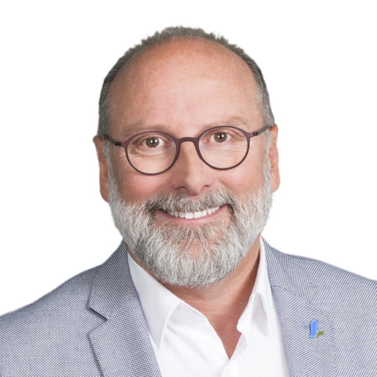 Michel Trottier, chef de l'opposition officielle.