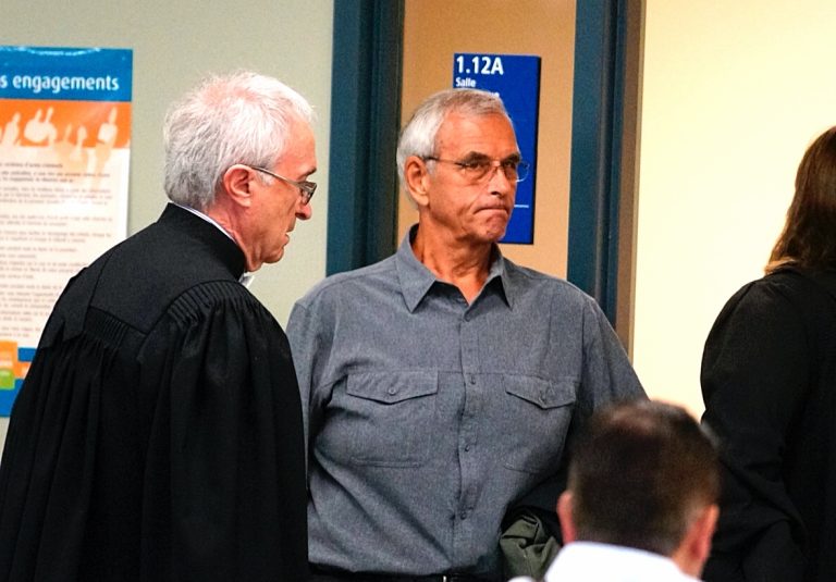 13 autres coaccusés de Gilles Vaillancourt plaident coupables Ancien dirigeant de J. Dufresne Asphalte, Luc Lemay a pris le chemin de la prison où il purgera une peine de 21 mois.
