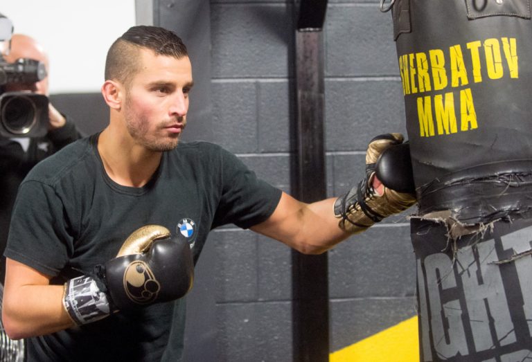 David Lemieux veut redevenir champion du monde David Lemieux n'a pas ménagé les efforts à l'entraînement.
