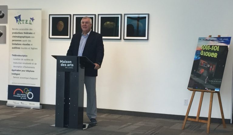 Après que sa sœur fut devenue soudainement aveugle, Sylvain Noël s'est rendu compte qu'aucun service narratif n'existait au niveau culturel, puis sportif.