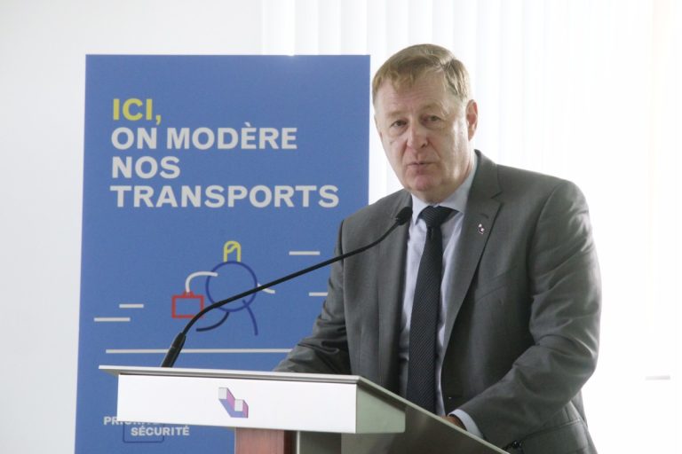 Train de mesures d’apaisement de la circulation au coût de 15 M$ Le maire Marc Demers.