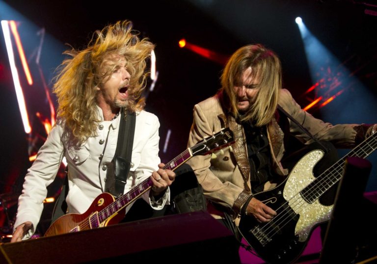 Le légendaire groupe Styx avait pris part au Mondial Choral de Laval à l'été 2011.