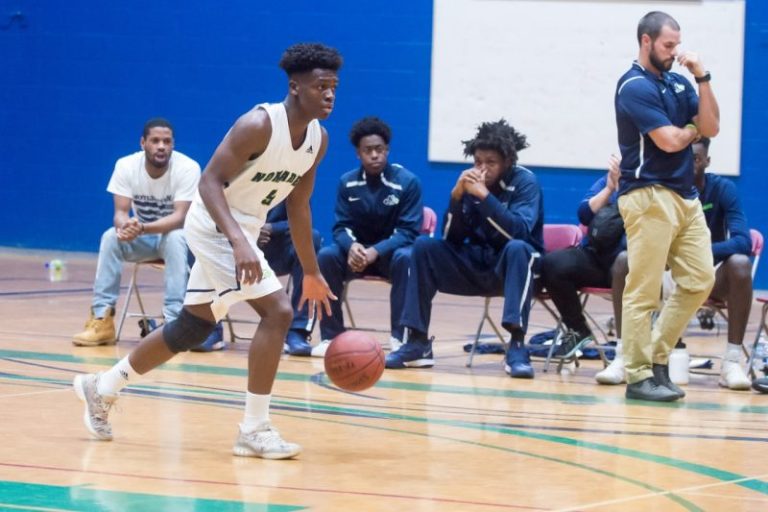 Le Championnat canadien de basketball prend son envol.