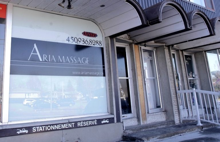 La présence de salons de massage à proximité de maisons de jeunes, écoles et garderies a fortement guidé l'action de la Ville de Laval.