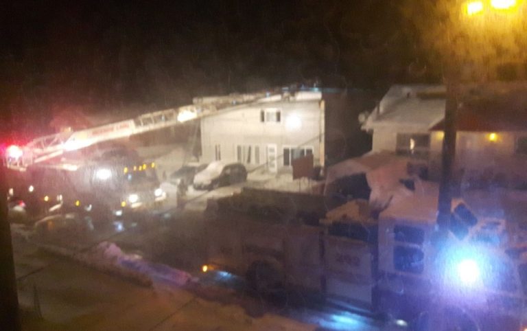 Une famille à la rue après un incendie sous enquête Début de week-end rock'n'roll pour ces résidents du boulevard Laval.