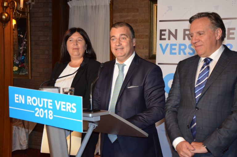François Legault veut créer des emplois à Laval François Legault a présenté deux nouveaux candidats en vue des élections de 2018, Adriana Dudas et Mauro Barone.