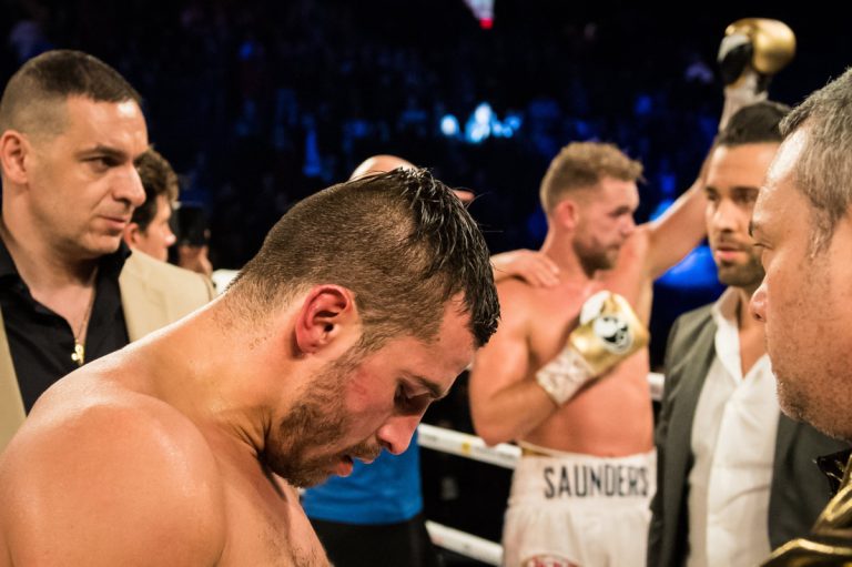 Durant la grande majeure de leur combat, le Lavallois n'a pu rejoindre le Britannique dans son mouvement sur le ring.