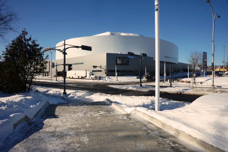 Fraîchement aménagé, ce passage piétonnier donnant sur la rue Laure-Conan relie le secteur sud du boulevard de la Concorde au centre-ville.
