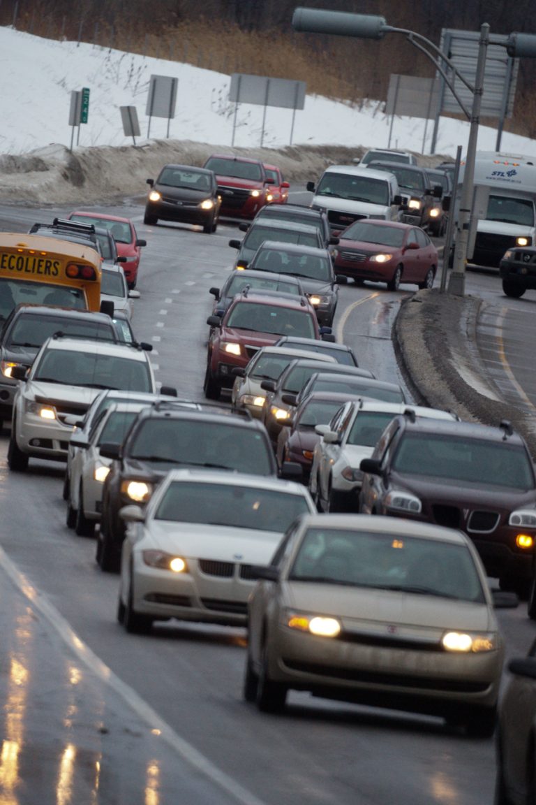 Un boulevard urbain ou une autoroute avec voie réservée au transport en commun pour le parachèvement de l'A-19? Voilà ce qu'une nouvelle étude de la Direction régionale Laval-Mille-Îles du ministère des Transports indiquait en décembre 2015.