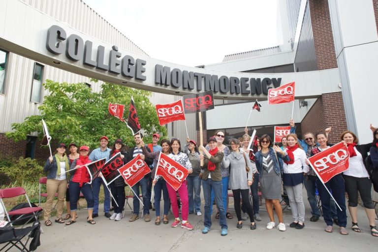 Une demi-journée de grève à Montmorency Les professionnels ont fait un piquet de grève devant le Collège Montmorency, le 20 septembre.