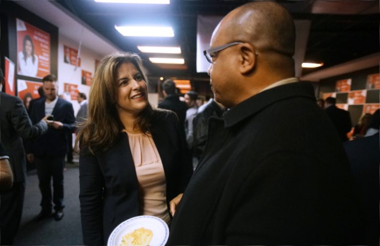 Sonia Baudelot a rencontré ses partisans et candidats d'Avenir Laval à l'occasion de ce rallye électoral.