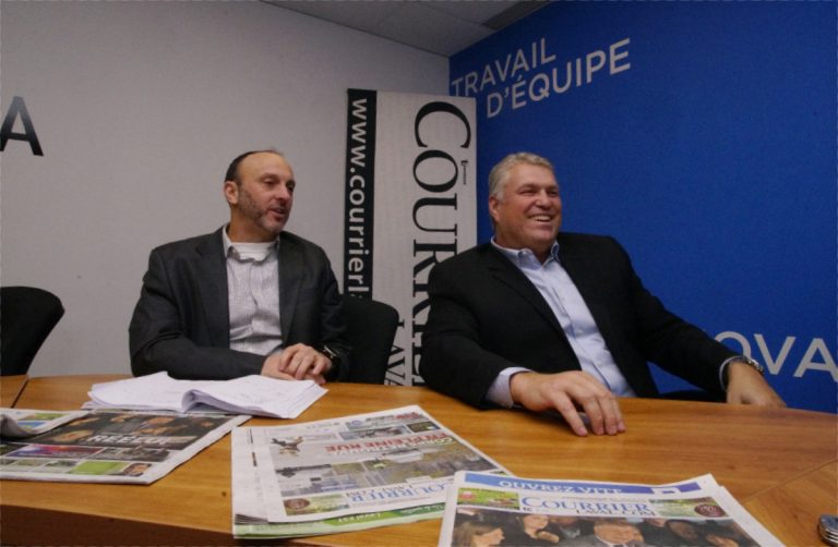 Deux anciens de Transcontinental achètent le Courrier Laval Martin Routhier et Martin Olivier les nouveaux propriétaires du Courrier Laval