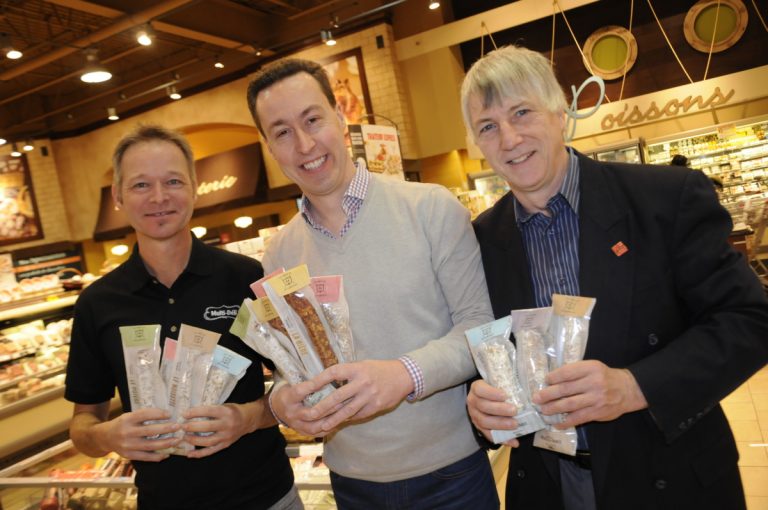 Robert Massëy, Robert Gagnon et Patrick Roffi ont pu compter sur la collaboration de clients comme Métro pour relancer leur entreprise après l’incendie qui a ravagé leur usine.