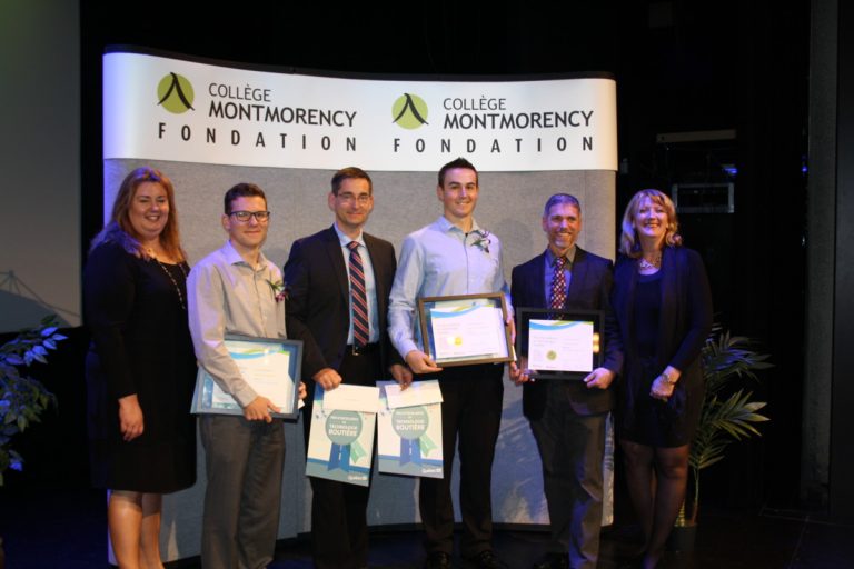 On reconnaît sur la photo, Sylvie Laflamme, directrice générale de la Fondation du Collège Montmorency, Jérémie Laurence (boursier), Yves St-Laurent, chef du Service de la circulation à la direction des inventaires et du Plan métropolitain (MTMDET), Dominik Gonkowski (boursier), François Pépin, enseignant en génie civil, et France Lamarche, directrice des études du Collège Montmorency. Absents: les boursiers Diego Madrigal et Julien Théoret.
