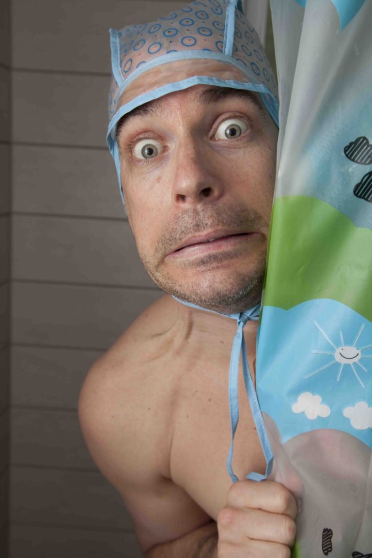 Une parution n'attend pas l'autre pour Daniel Brouillette qui écrit plus vite que son ombre.