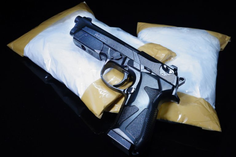 17 arrestations pour le projet Désintégrer contre le trafic de drogue C'est une information reçue en avril dernier par des enquêteurs qui les a poussés à investiguer et déclencher cette opération.