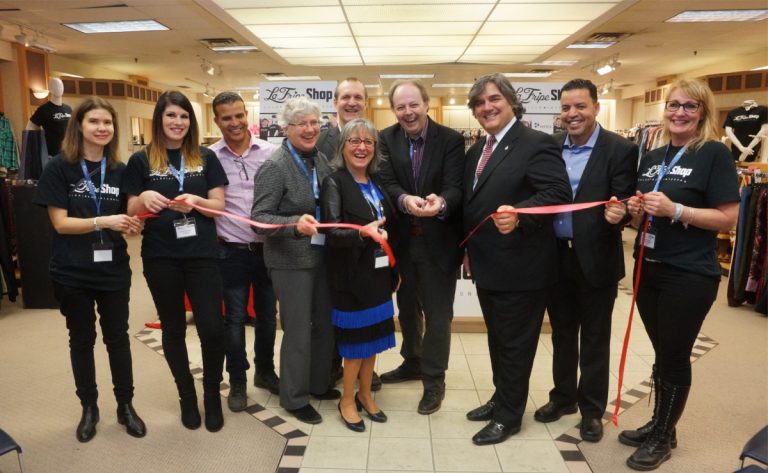 La FripeShop a été inaugurée le 22 février, mais ne sera ouvert au public que le 1er mars.