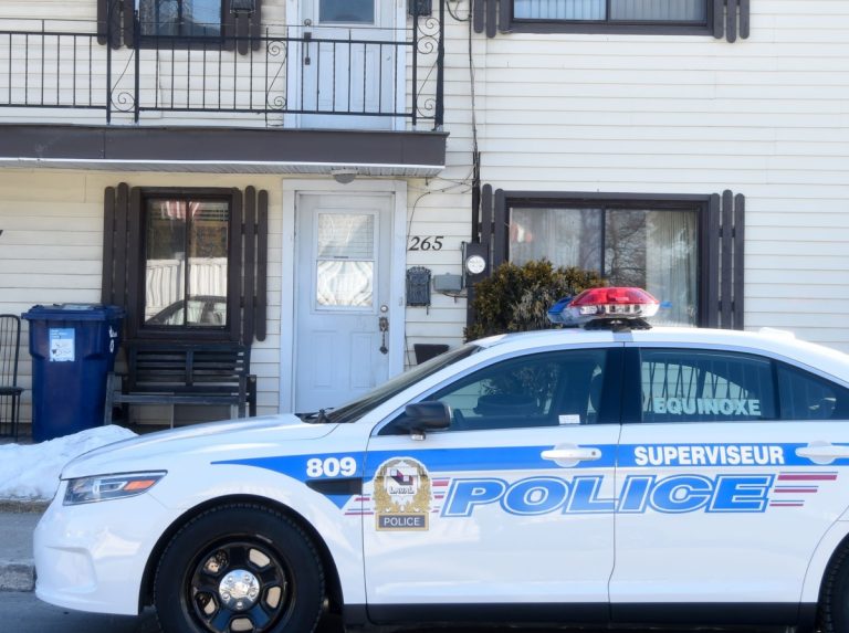 Dans les perquistions pour la drogue, les policiers sont allés frapper à une résidence de la rue Saint-Hubert, à Pont-Viau.