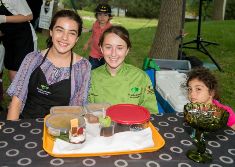 Il y avait beaucoup de sourires au parc Val-des-Arbres, théâtre du Restaurant Day.