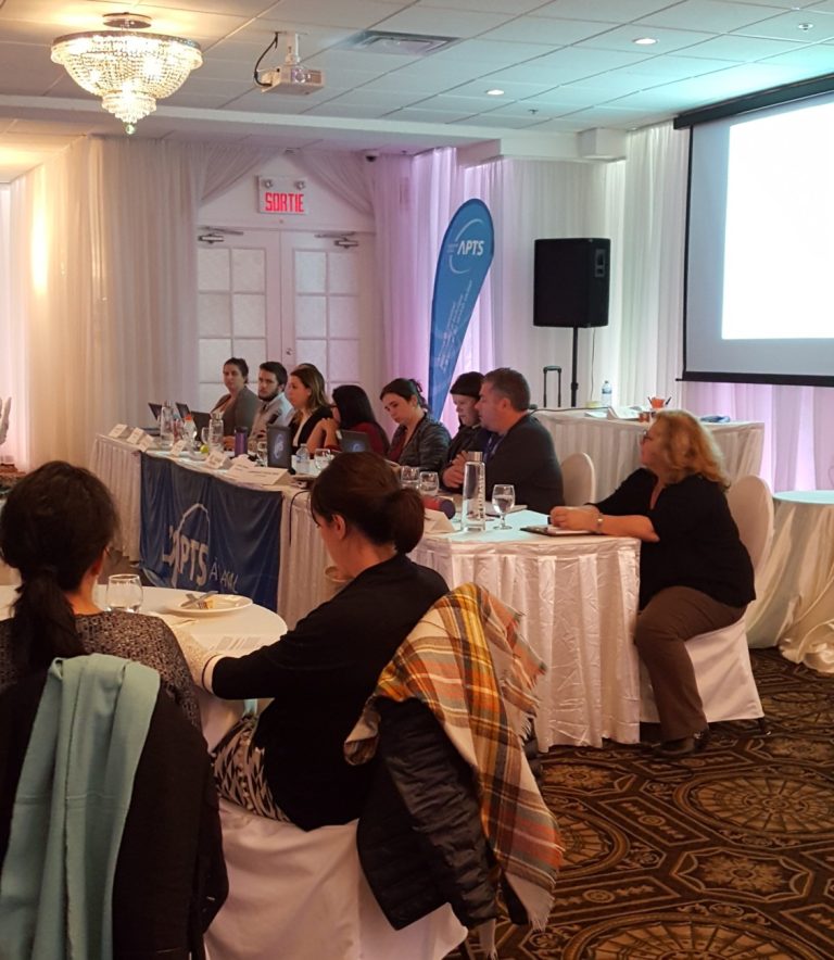 L'équipe régionale de l'APTS consultera les  2400 personnes salariées représentant plus d’une centaine de titres d’emploi distincts parmi le personnel professionnel et technique dans les domaines du diagnostic, de la réadaptation, de la nutrition, de l’intervention psychosociale, du soutien clinique et de la prévention en santé et services sociaux.