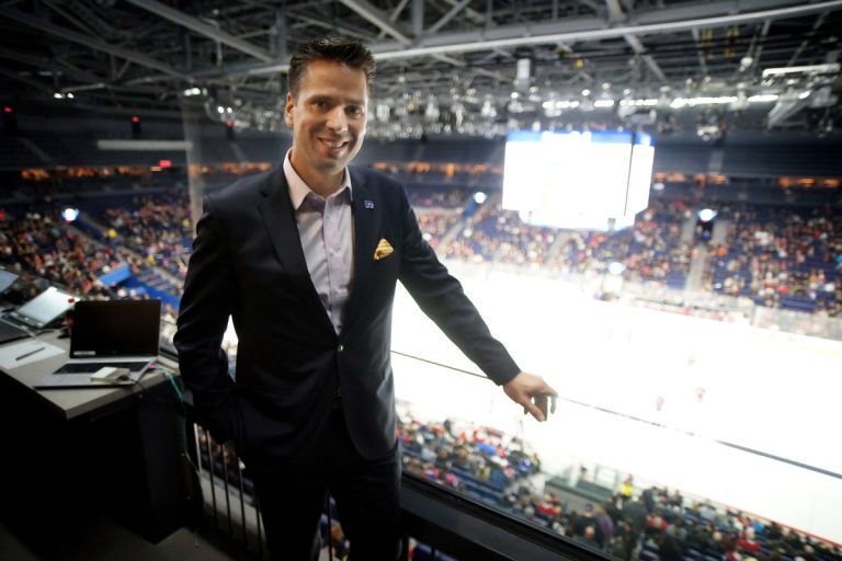 Vincent Lucier dresse un bilan positif de la première année du Rocket Vincent Lucier a accepté de relever ce défi de mettre sur pied une nouvelle concession sportive.