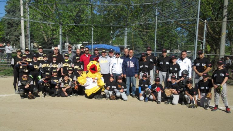 La saison de baseball bat son plein.