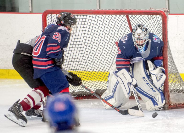 Les jeunes hockeyeurs seront privés de plus de 130 heures de glace en raison de la grève des cols bleus